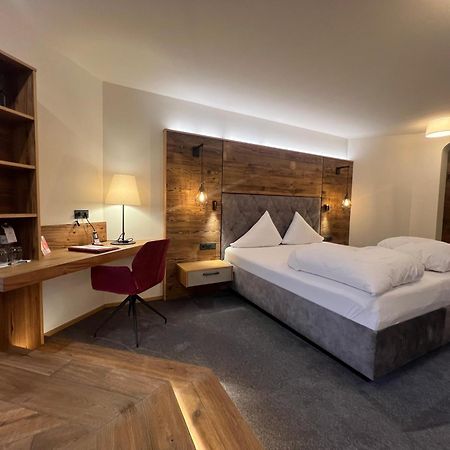 Wellnesshotel ...Liebes Rot-Flueh Haldensee Esterno foto